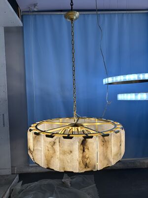 고급 천연 알라바스터 대리석 반지 Pendant Light Round Chandelier for Villa Living Room Banquet Hall 스페인 스타일